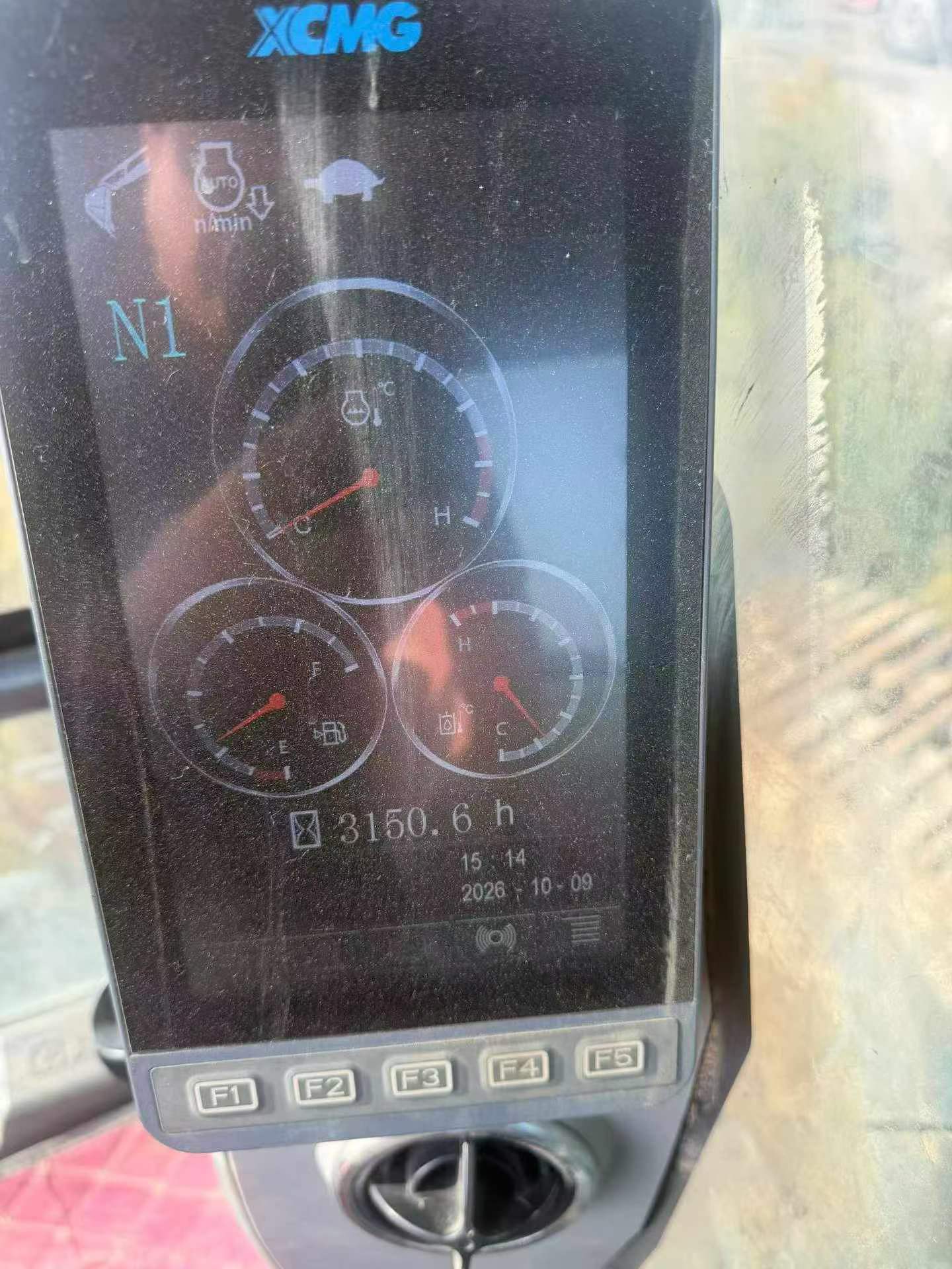 شراء حفارة XCMG XE205DA مستعملة / 2