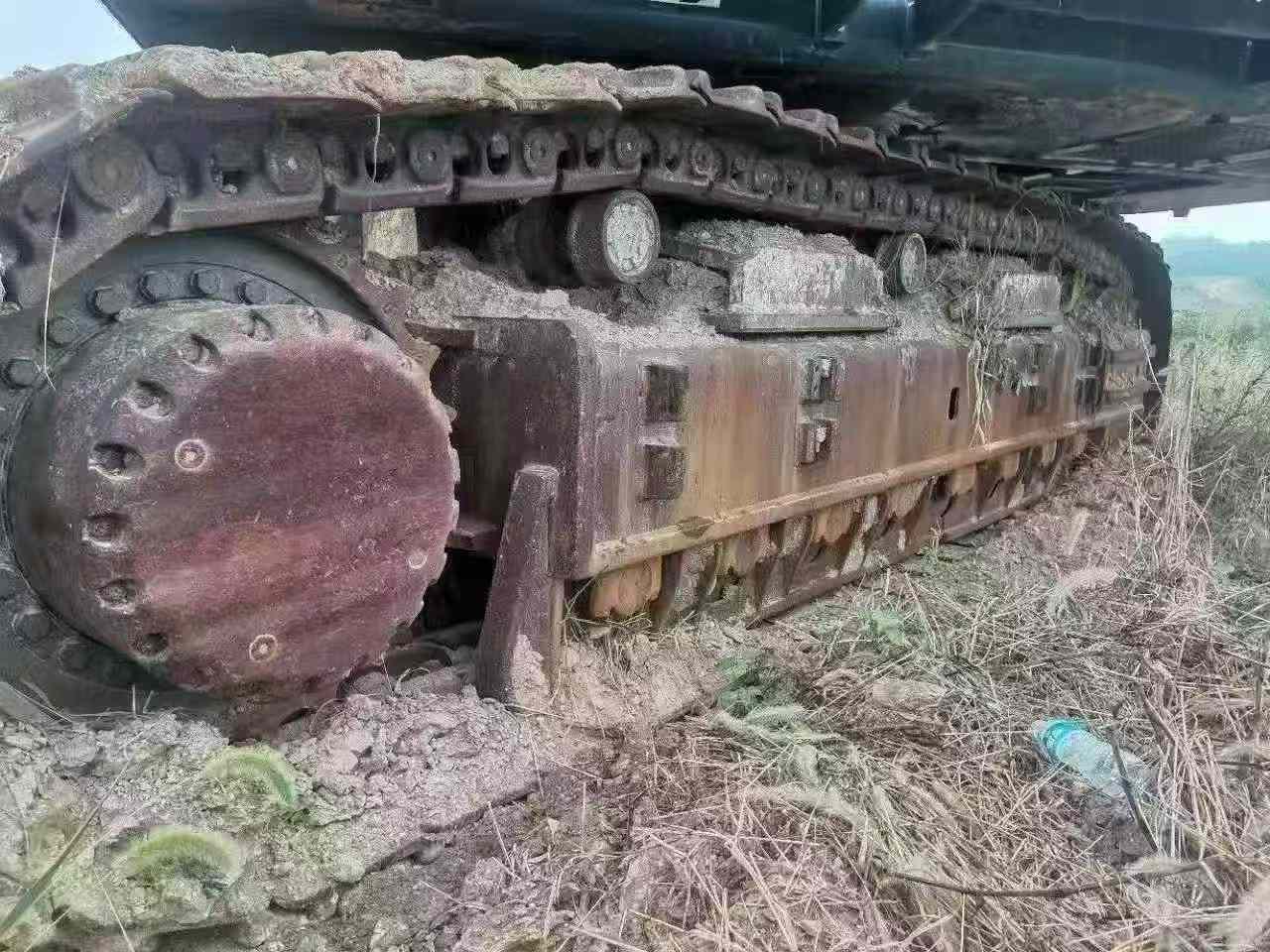 Buy XCMG XE700C Used Excavator / 2