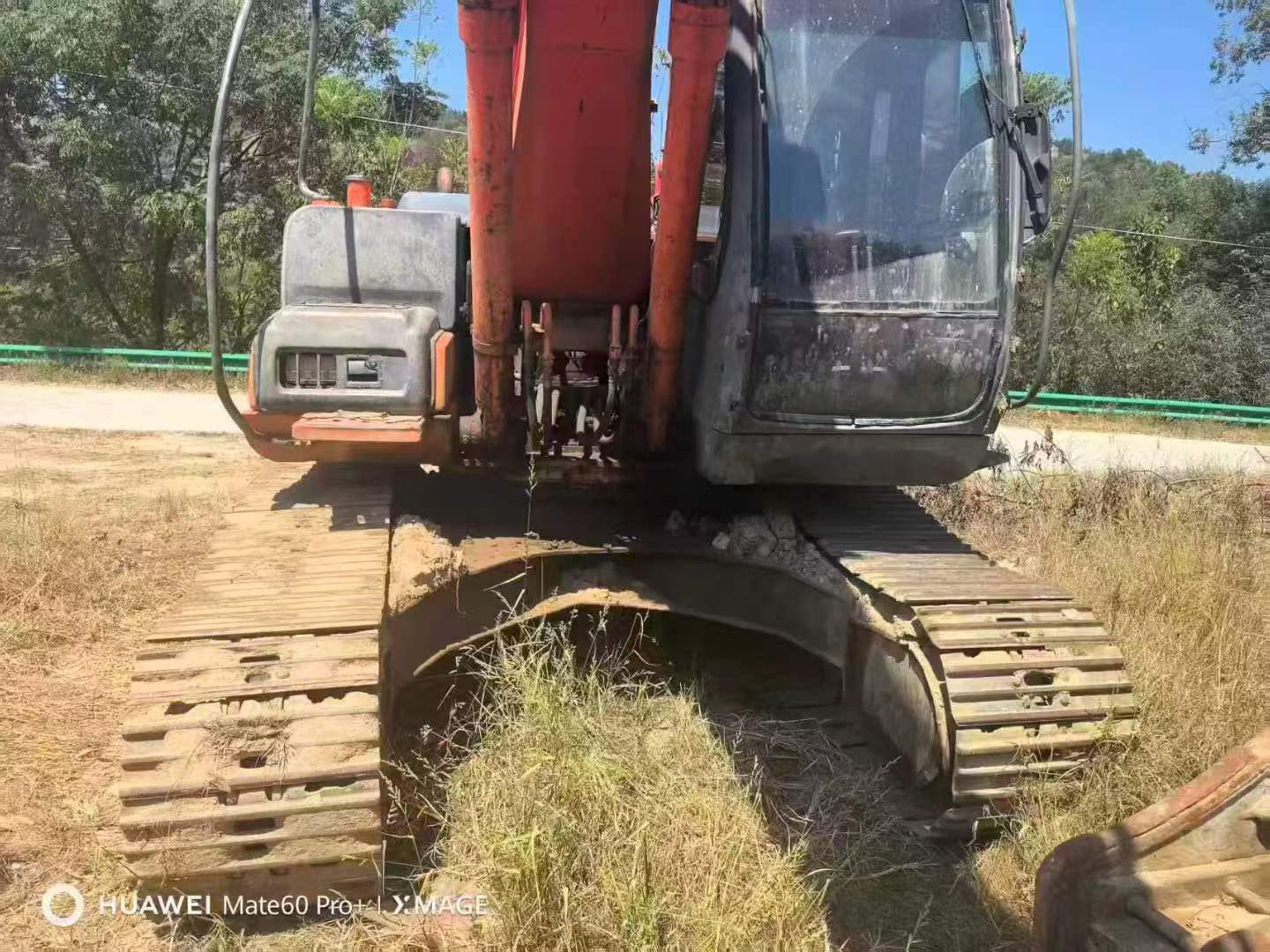 Buy Hitachi ZX200-6 Used Excavator / 3