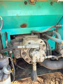 Buy Kobelco SK200 Used Excavator / 4 Buy Kobelco SK200 Used Excavator / 4