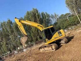 Купить Подержанный Экскаватор Komatsu PC130 / 4 Купить Подержанный Экскаватор Komatsu PC130 / 4