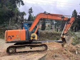 Buy Hitachi EX70 Used Excavator / 3 Buy Hitachi EX70 Used Excavator / 3