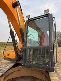 Купить Подержанный Экскаватор Sany SY135 / 8 Купить Подержанный Экскаватор Sany SY135 / 8