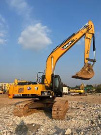 Buy Sany SY215C Used Excavator / 3 Buy Sany SY215C Used Excavator / 3