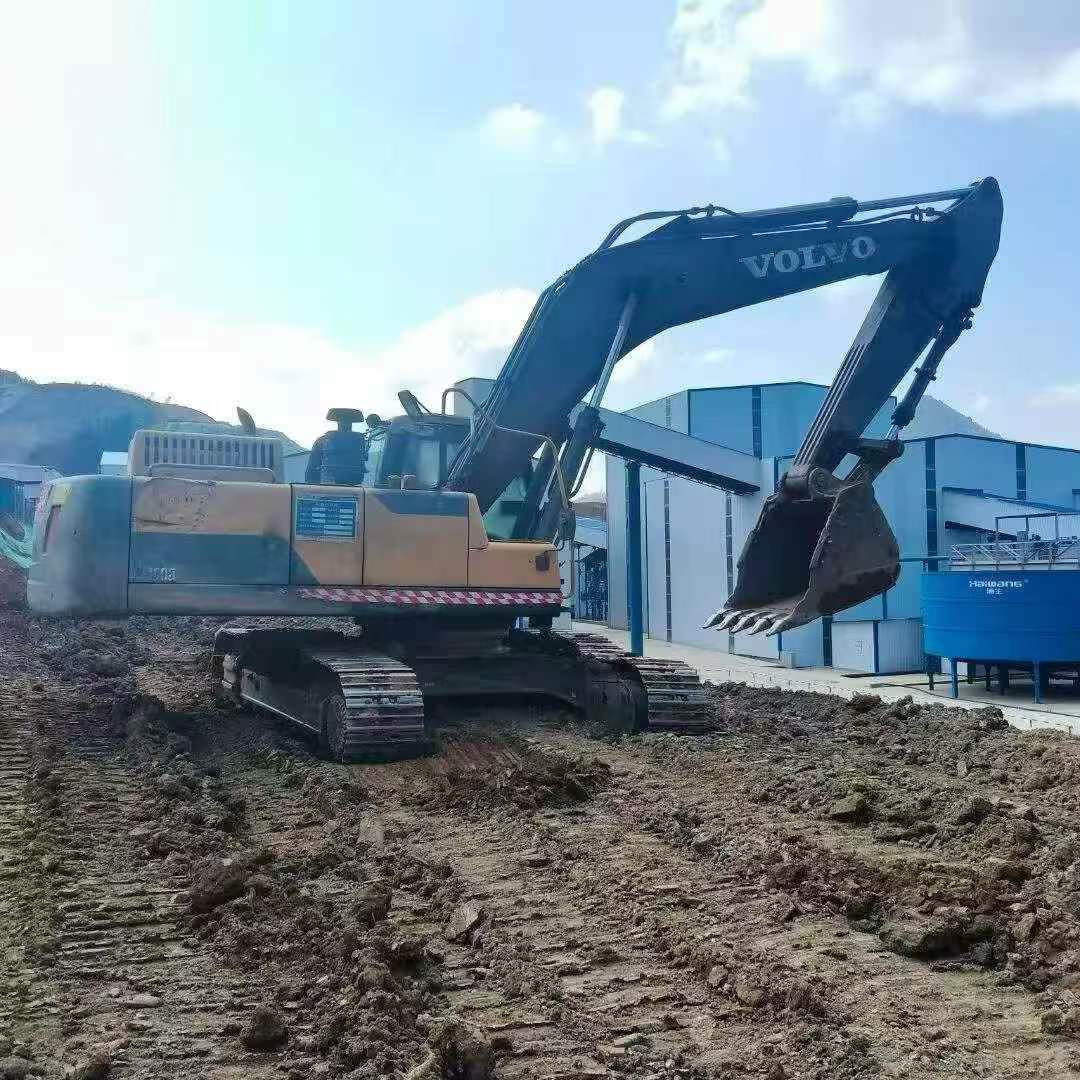 Buy Volvo L350F Used Excavator / 2