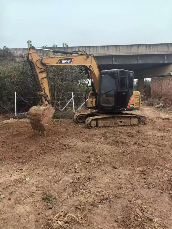 Buy Sany SY65C Used Excavator / 1