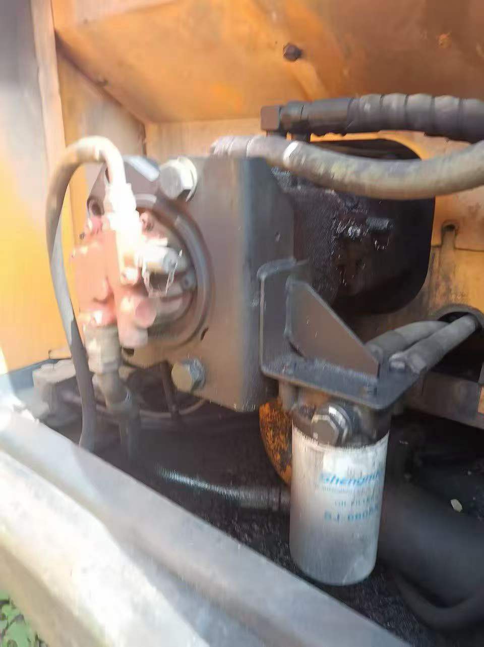 Compre Excavadora Hyundai R215-9 Usada / 3