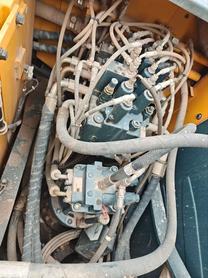 Buy Hyundai R150-7 Used Excavator / 3 Buy Hyundai R150-7 Used Excavator / 3