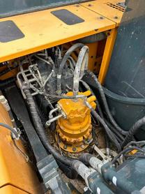 Buy Hyundai R205VS Used Excavator / 6 Buy Hyundai R205VS Used Excavator / 6