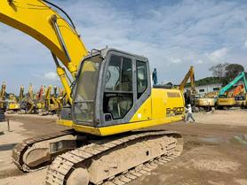 Buy Sumitomo SH200A5 Used Excavator / 3 Buy Sumitomo SH200A5 Used Excavator / 3