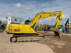 Buy Sumitomo SH200A5 Used Excavator / 2 Buy Sumitomo SH200A5 Used Excavator / 2
