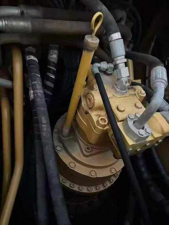 Buy Caterpillar 330B Used Excavator / 1