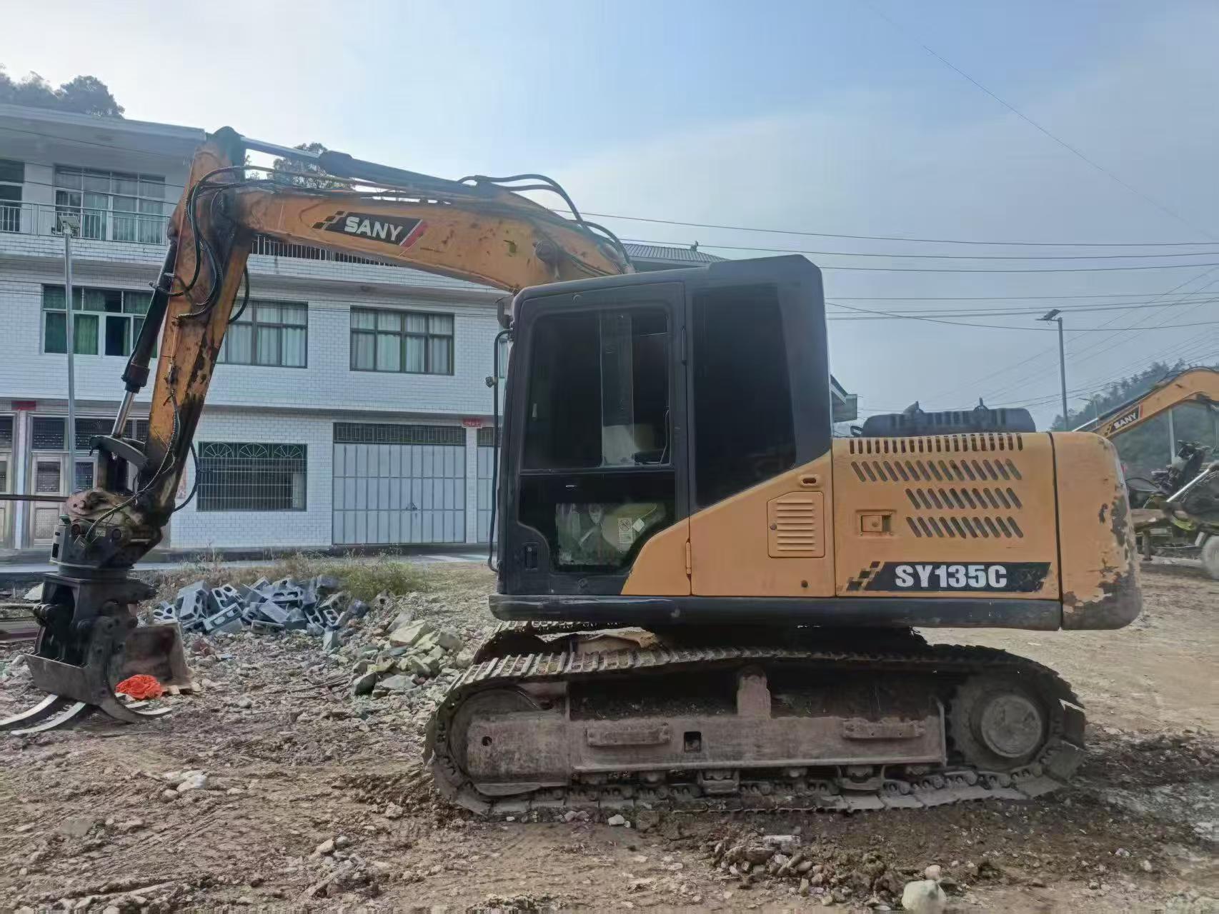 Buy Sany SY115C Used Excavator / 2