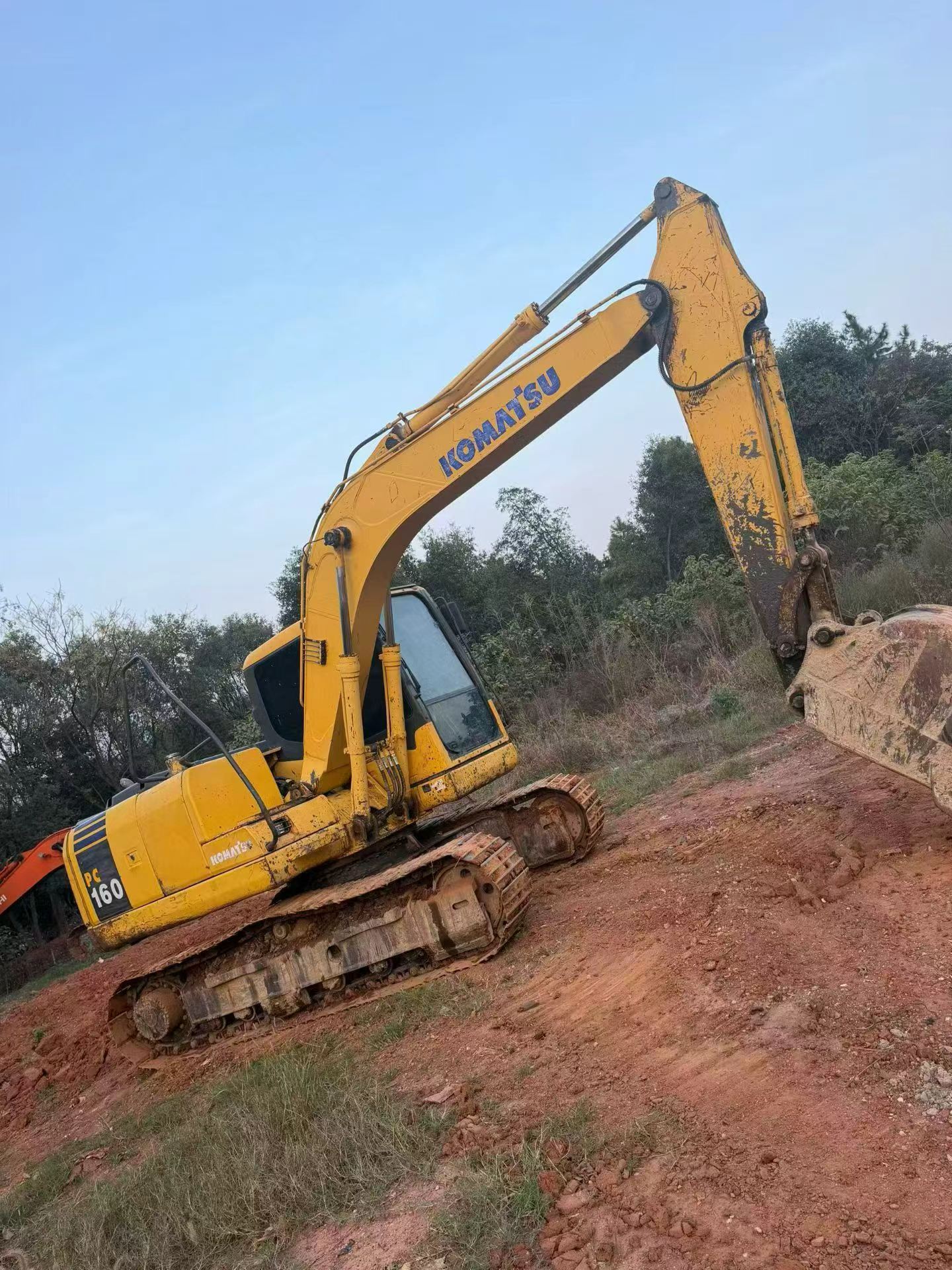 Buy Komatsu PC110-7 Used Excavator / 2