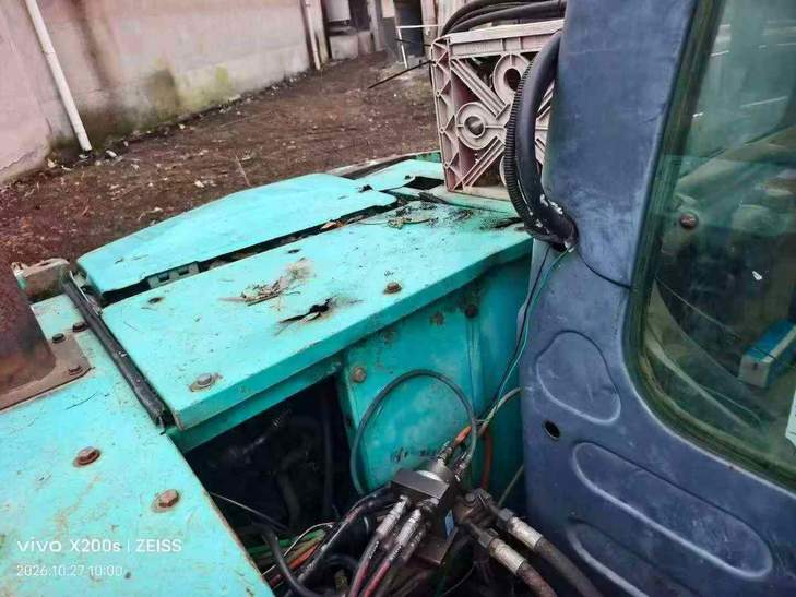 Buy Kobelco SK75 Used Excavator / 1