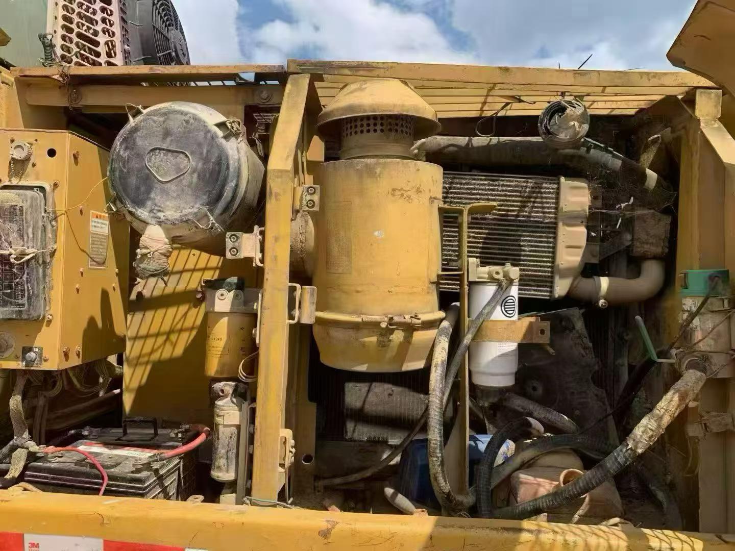 Buy Caterpillar 320C Used Excavator / 6