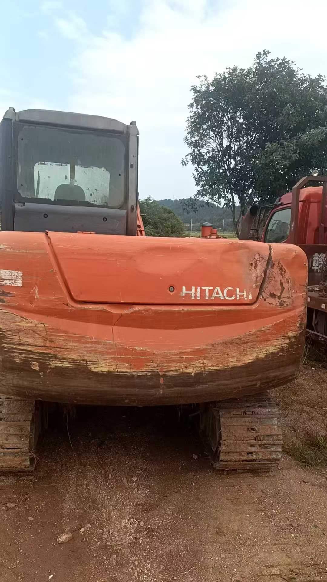 شراء حفارة Hitachi ZX60 مستعملة / 7
