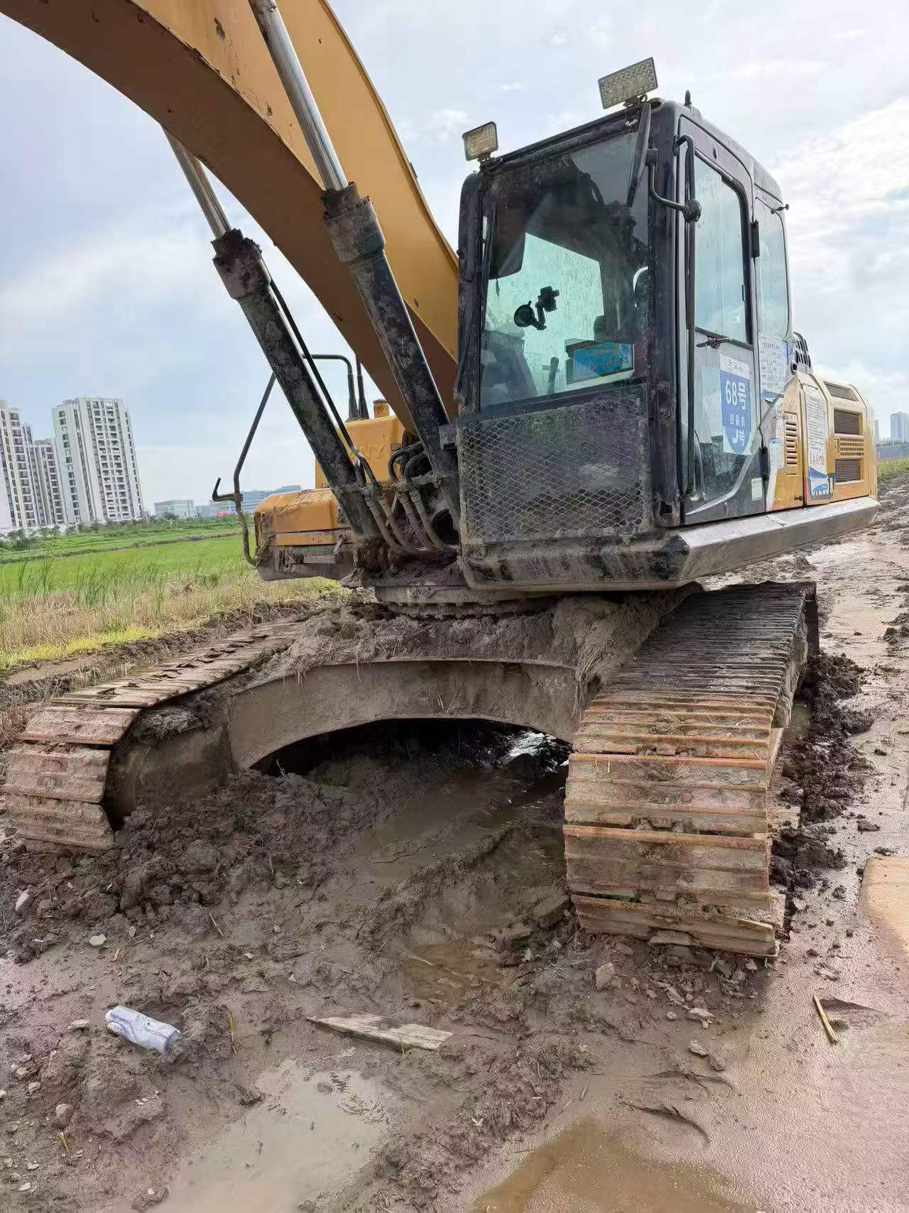 Buy Sany SY245H Used Excavator / 6