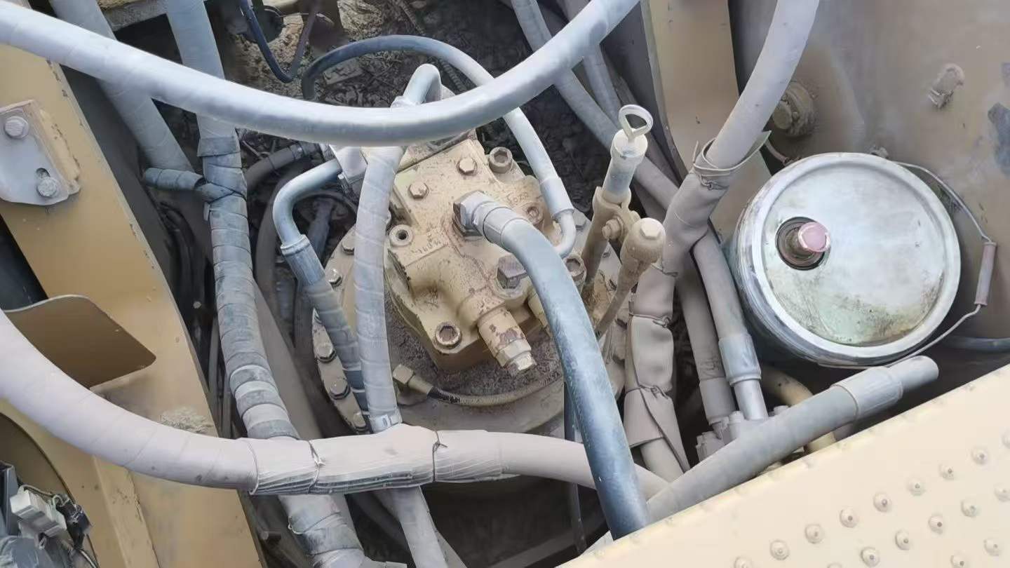 Buy Caterpillar 336E Used Excavator / 9