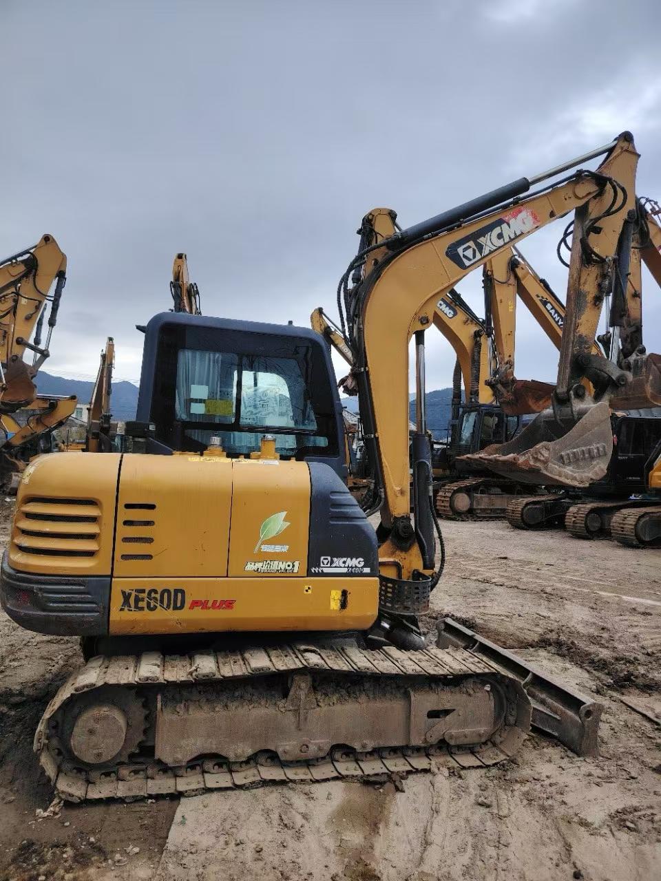 شراء XCMG XE60 مستعمل حفارة