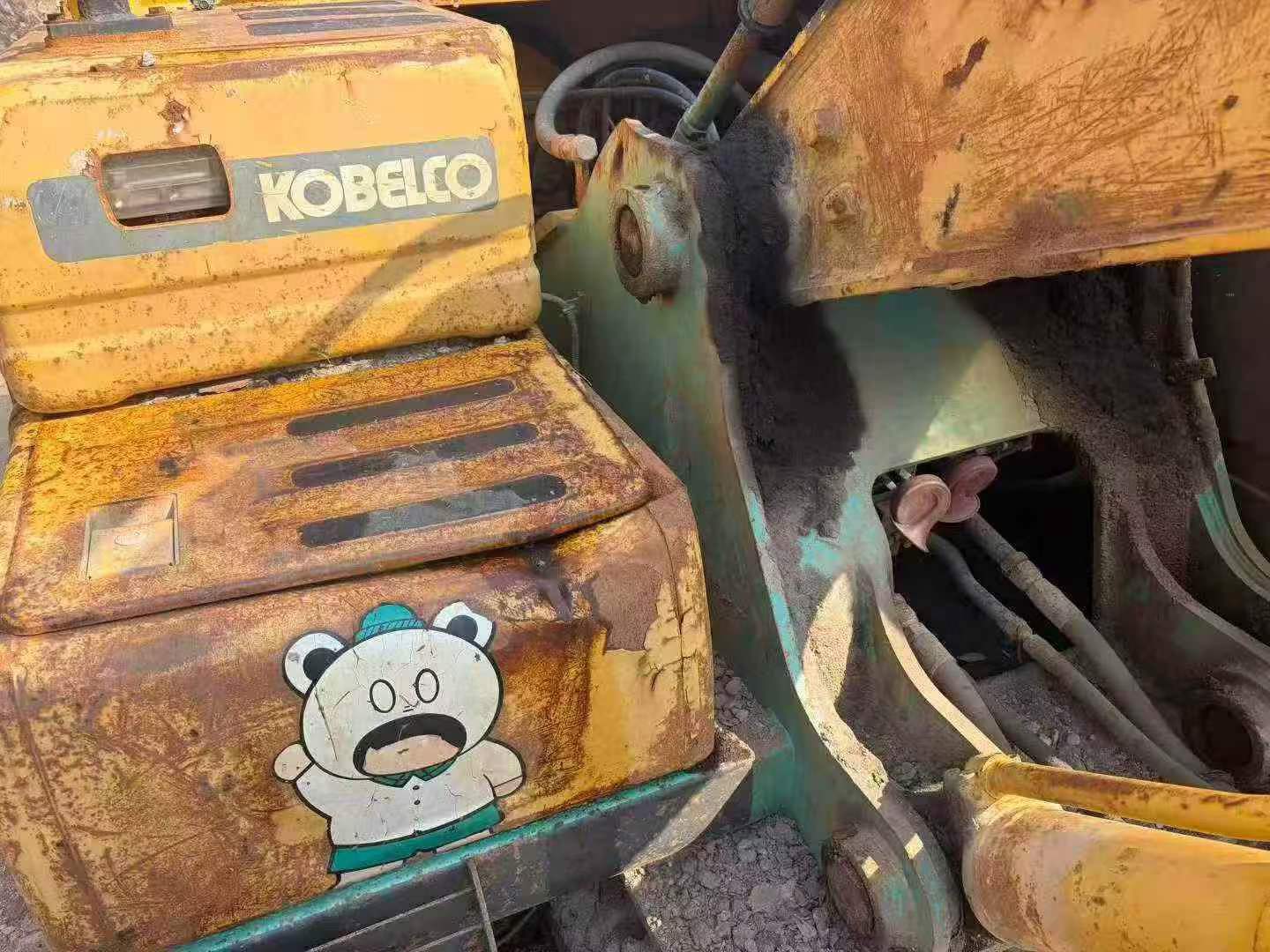 Buy Kobelco SK210 Used Excavator / 4