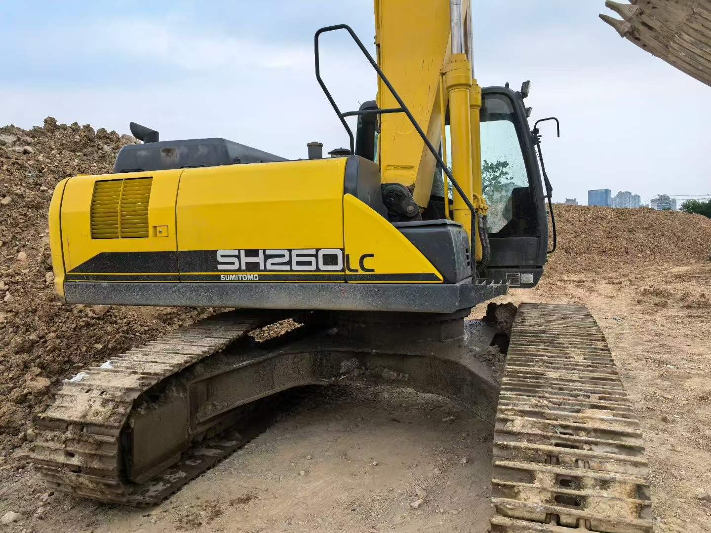 Buy Sumitomo SH260LC-6 Used Excavator / 7