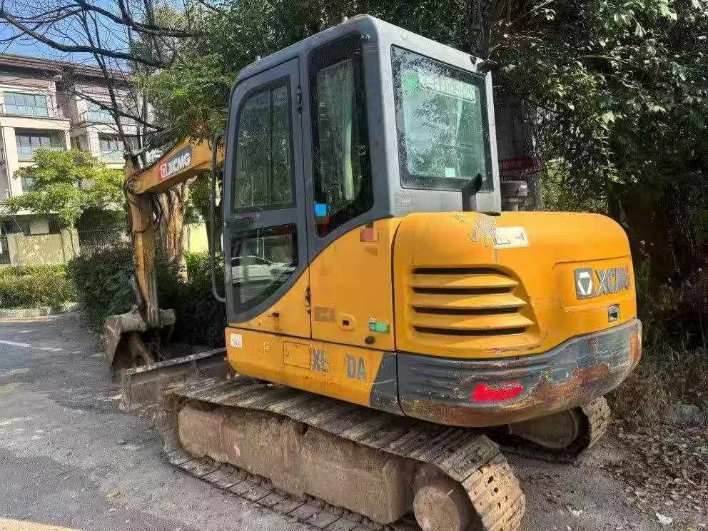 Buy XCMG XE55DA Used Excavator / 2