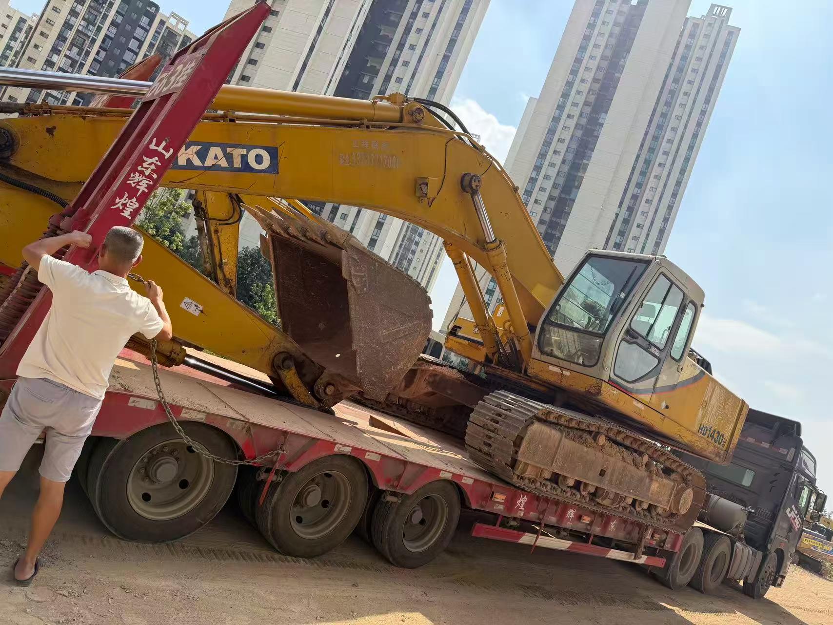 Buy Kato HD1430 Used Excavator / 2