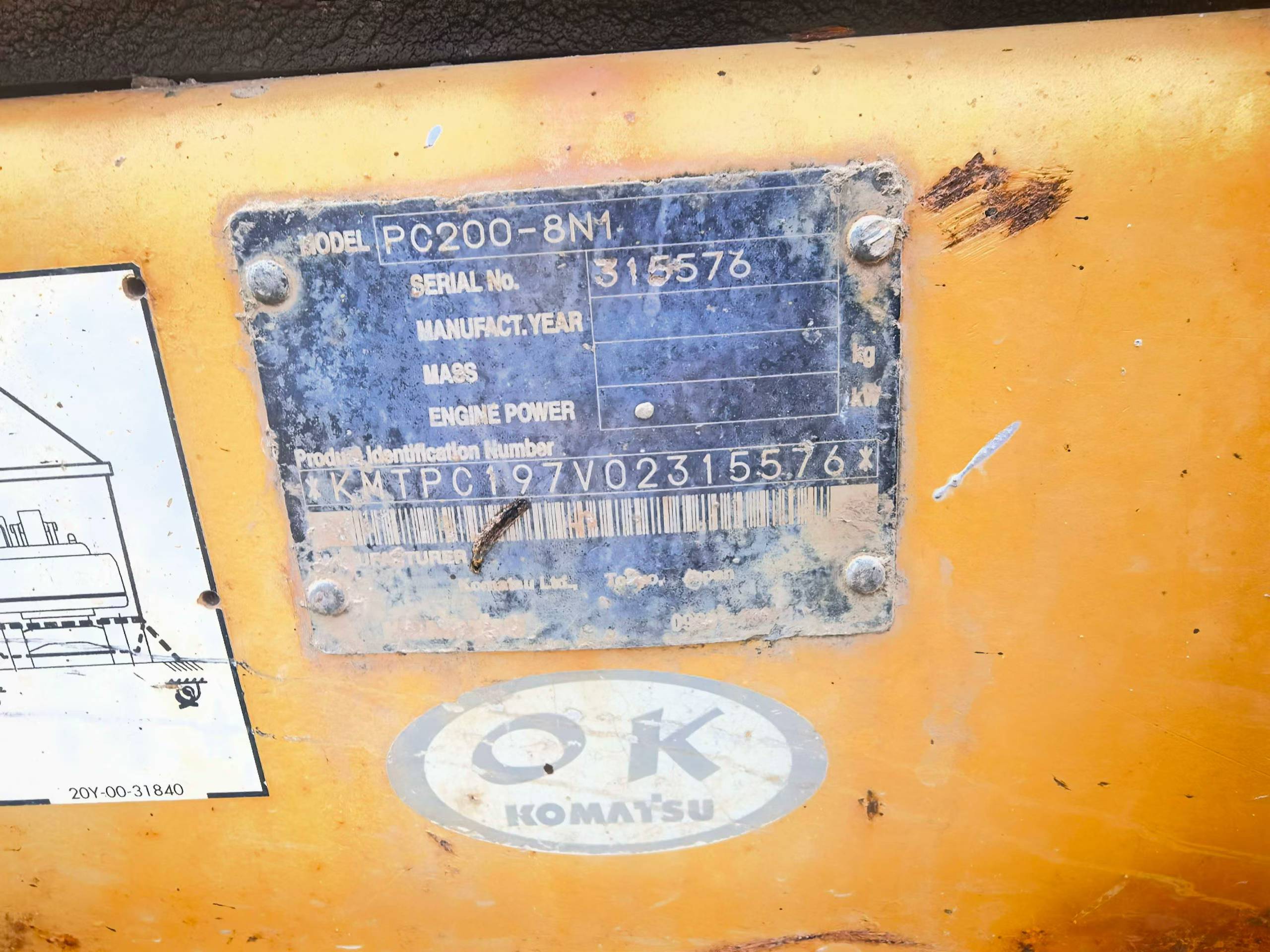 Buy Komatsu PC200-8N1 Used Excavator / 5
