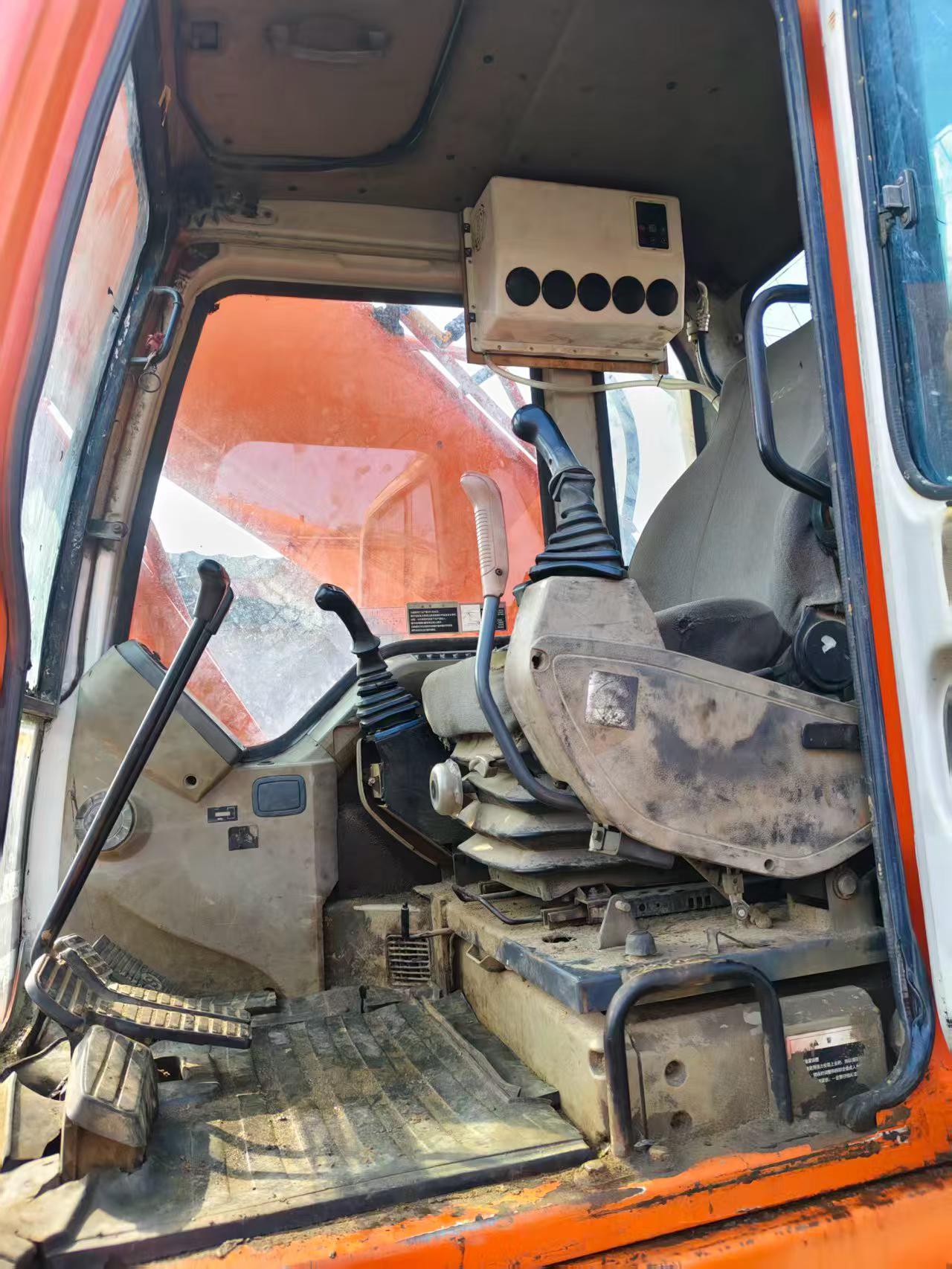 Buy Doosan DH300-7 Used Excavator / 5