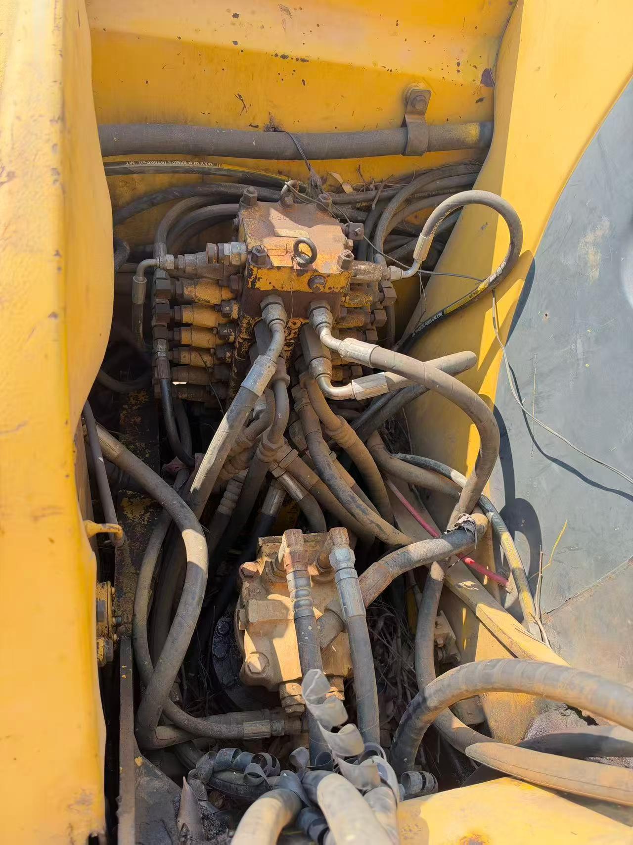 Buy Komatsu PC60-7 Used Excavator / 7