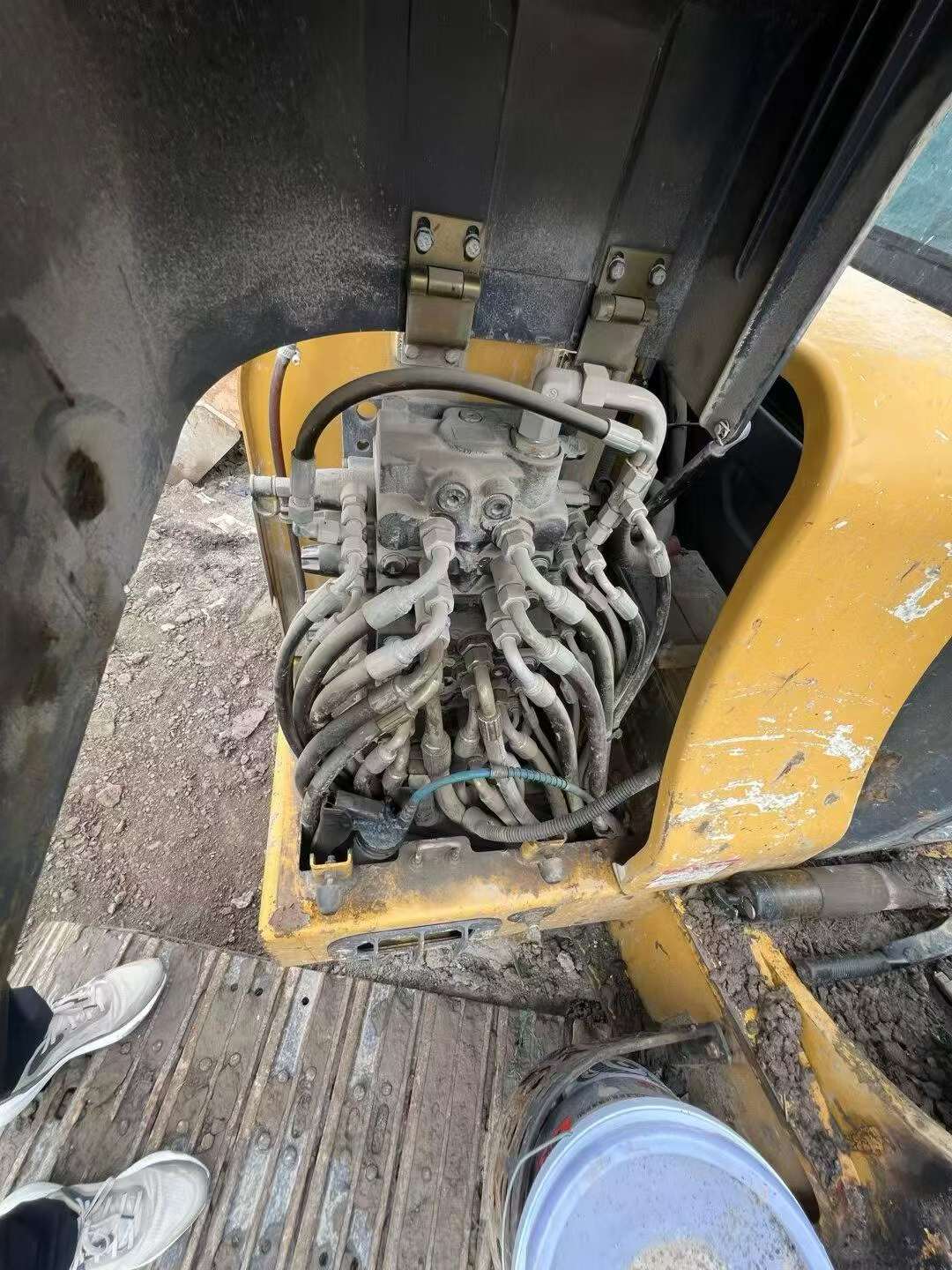 Buy XCMG XE60 Used Excavator / 6