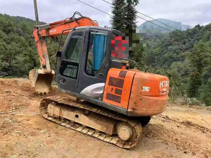 Buy Hitachi EX70 Used Excavator / 1