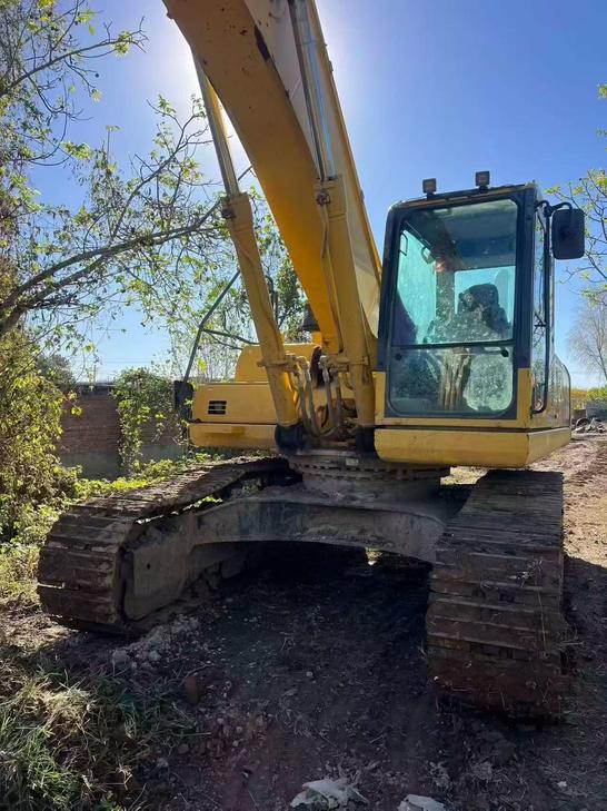 Buy Komatsu PC300 Used Excavator / 1