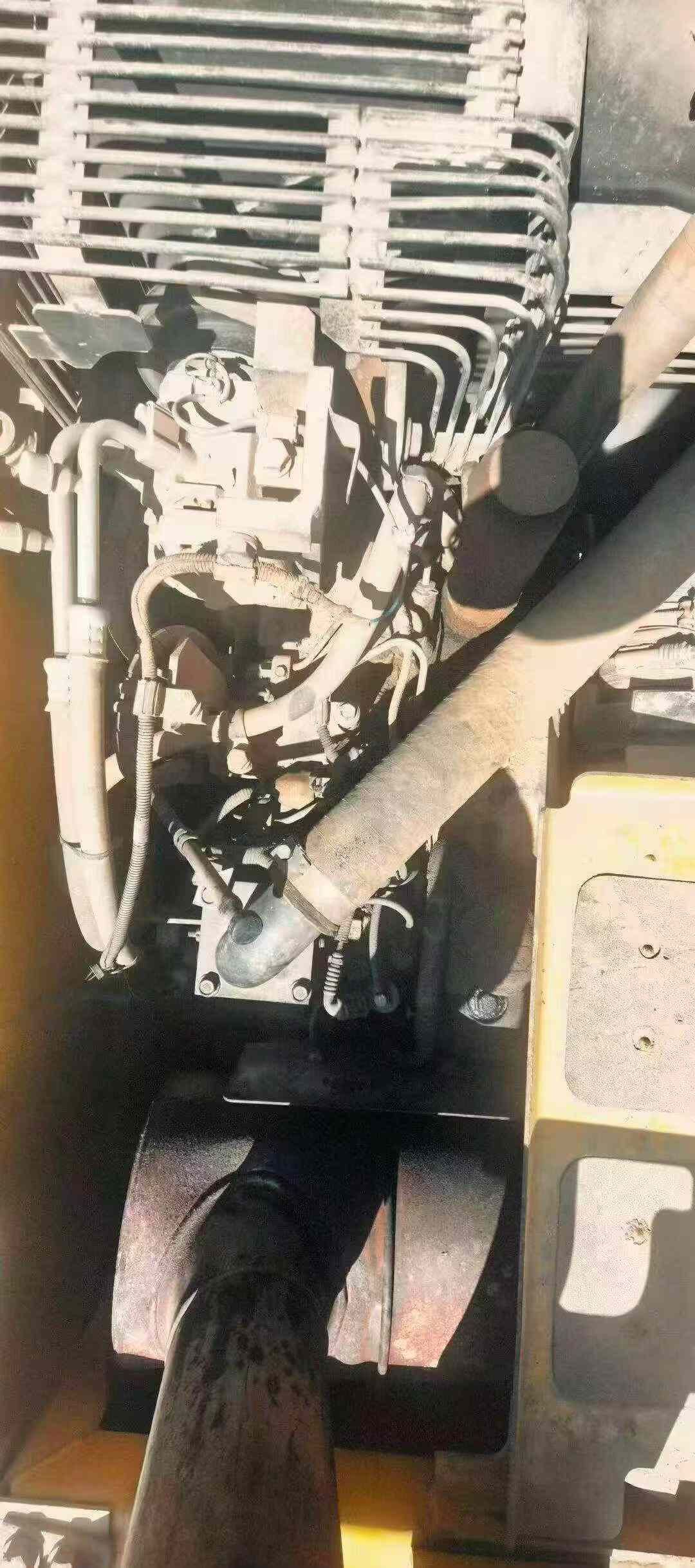Buy Komatsu PC130 Used Excavator / 4