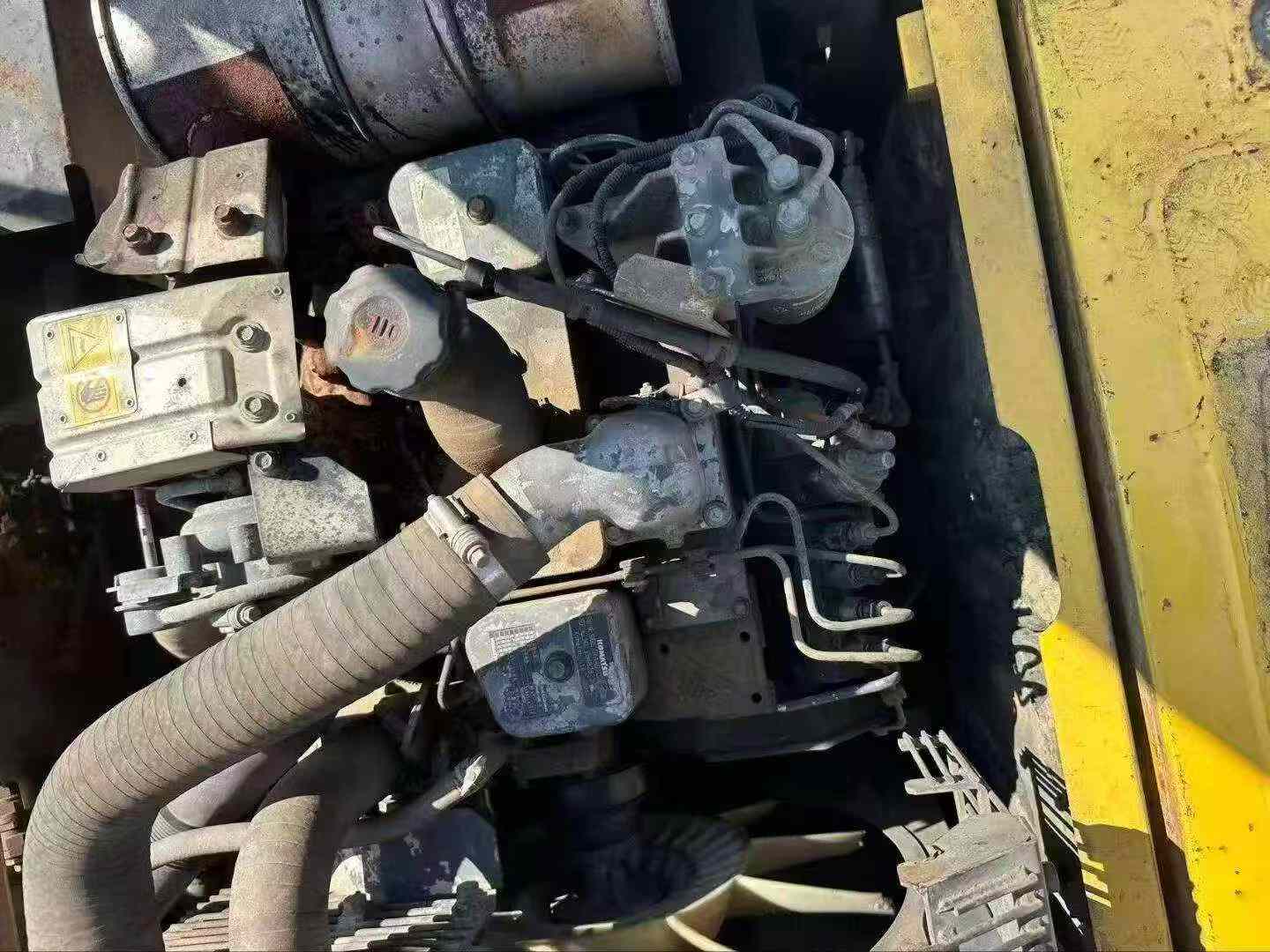 Buy Komatsu PC160-7 Used Excavator / 5