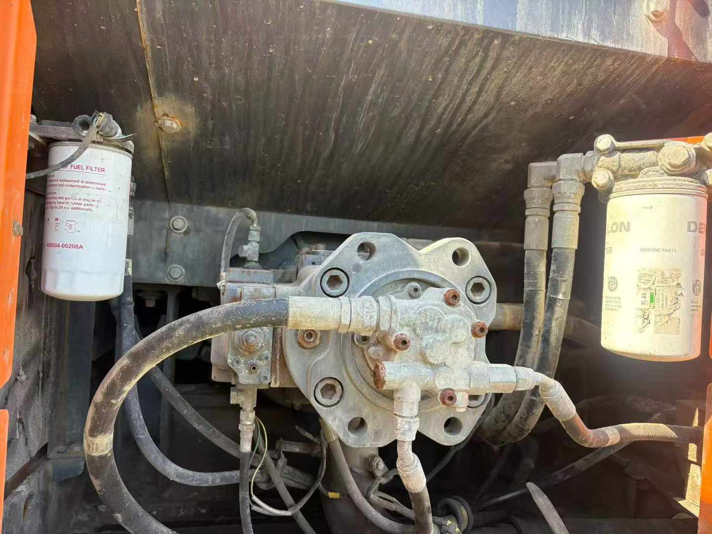 Buy Doosan DX260LC Used Excavator / 7