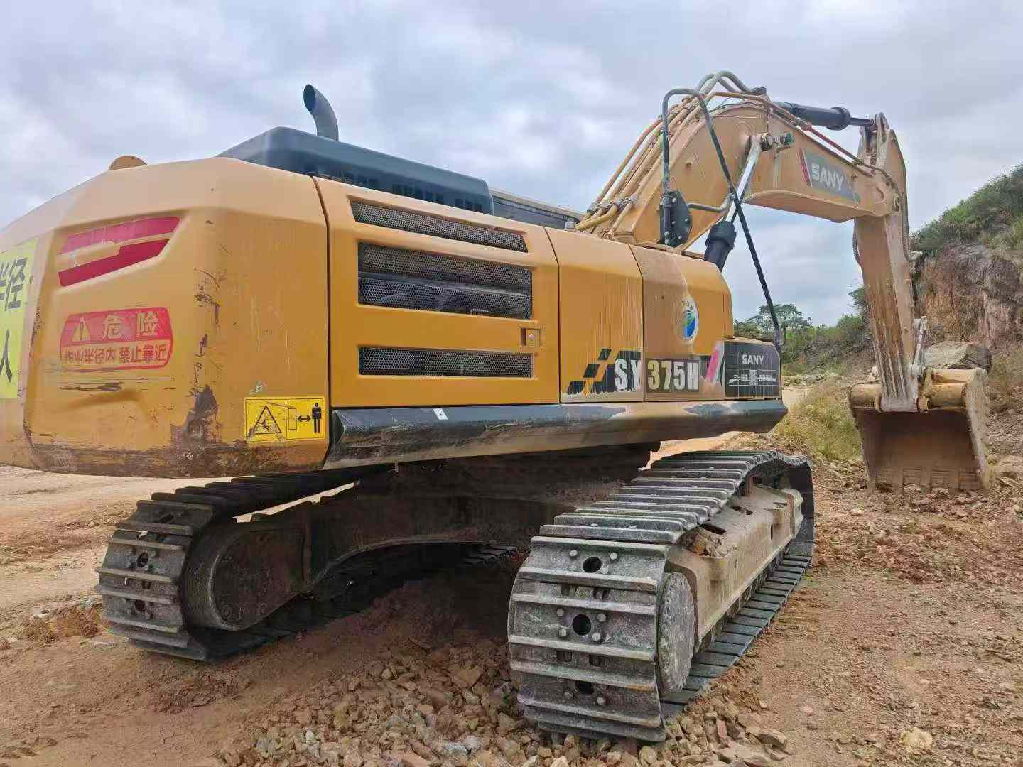 Buy Sany SY375H Used Excavator / 2