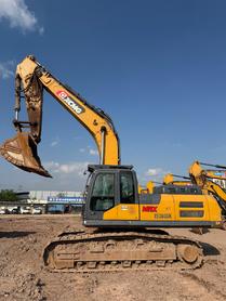 Buy XCMG XE380DK Used Excavator / 3 Buy XCMG XE380DK Used Excavator / 3