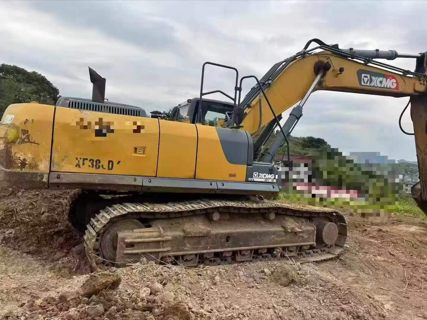 Buy XCMG XE370 Used Excavator / 2