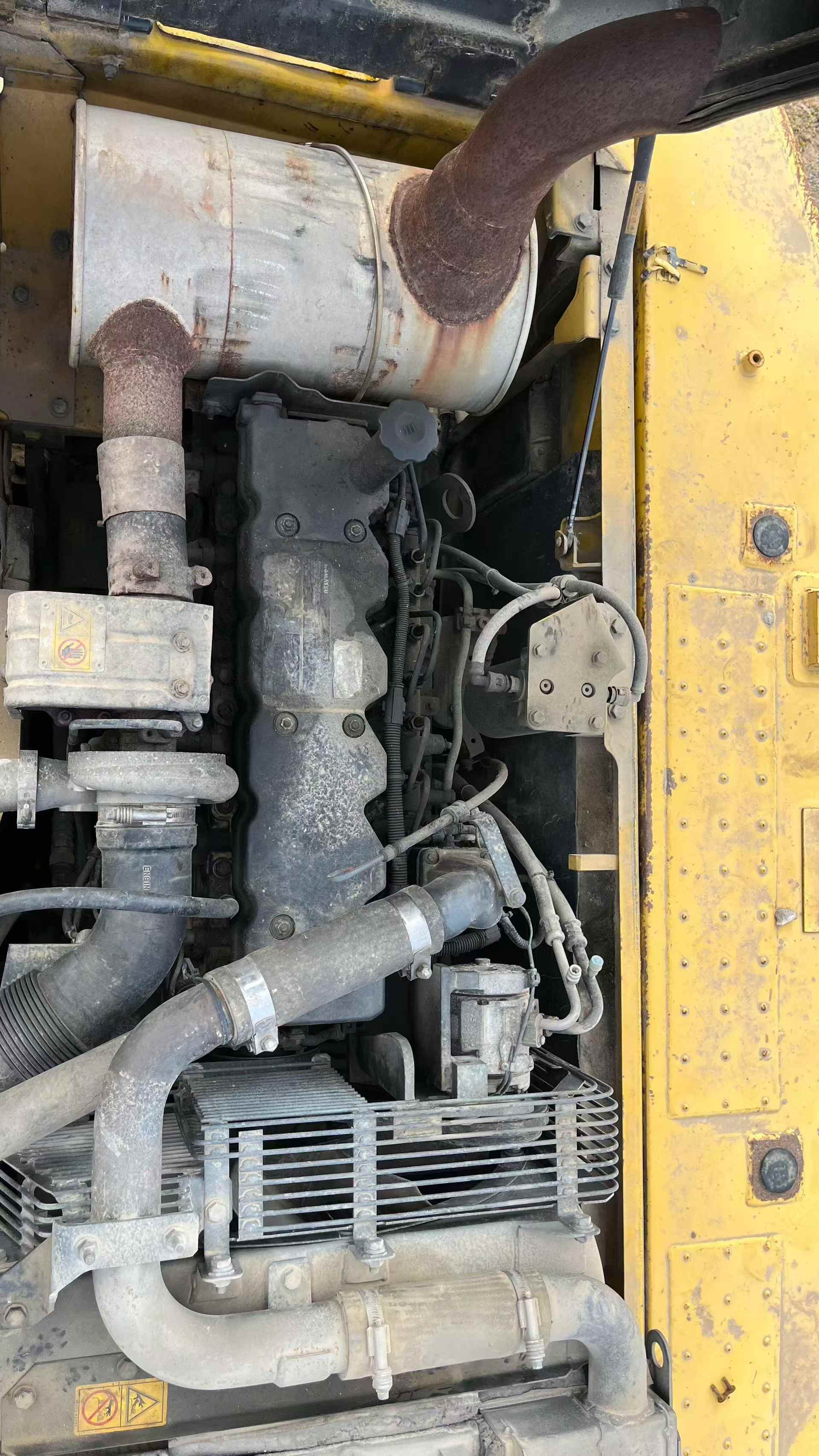 Buy Komatsu PC200-8 Used Excavator / 8
