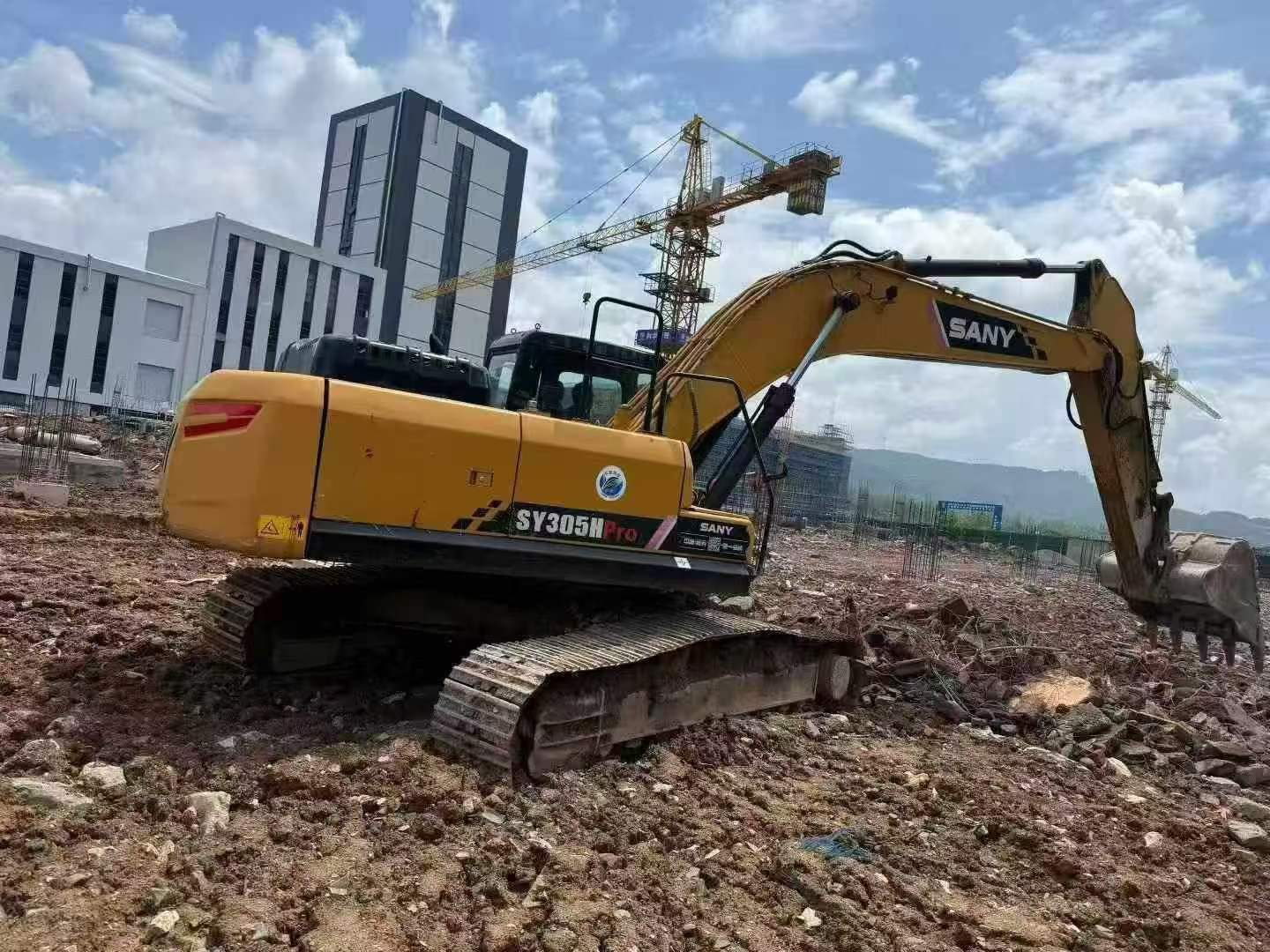 Buy Sany SY245H Used Excavator / 2