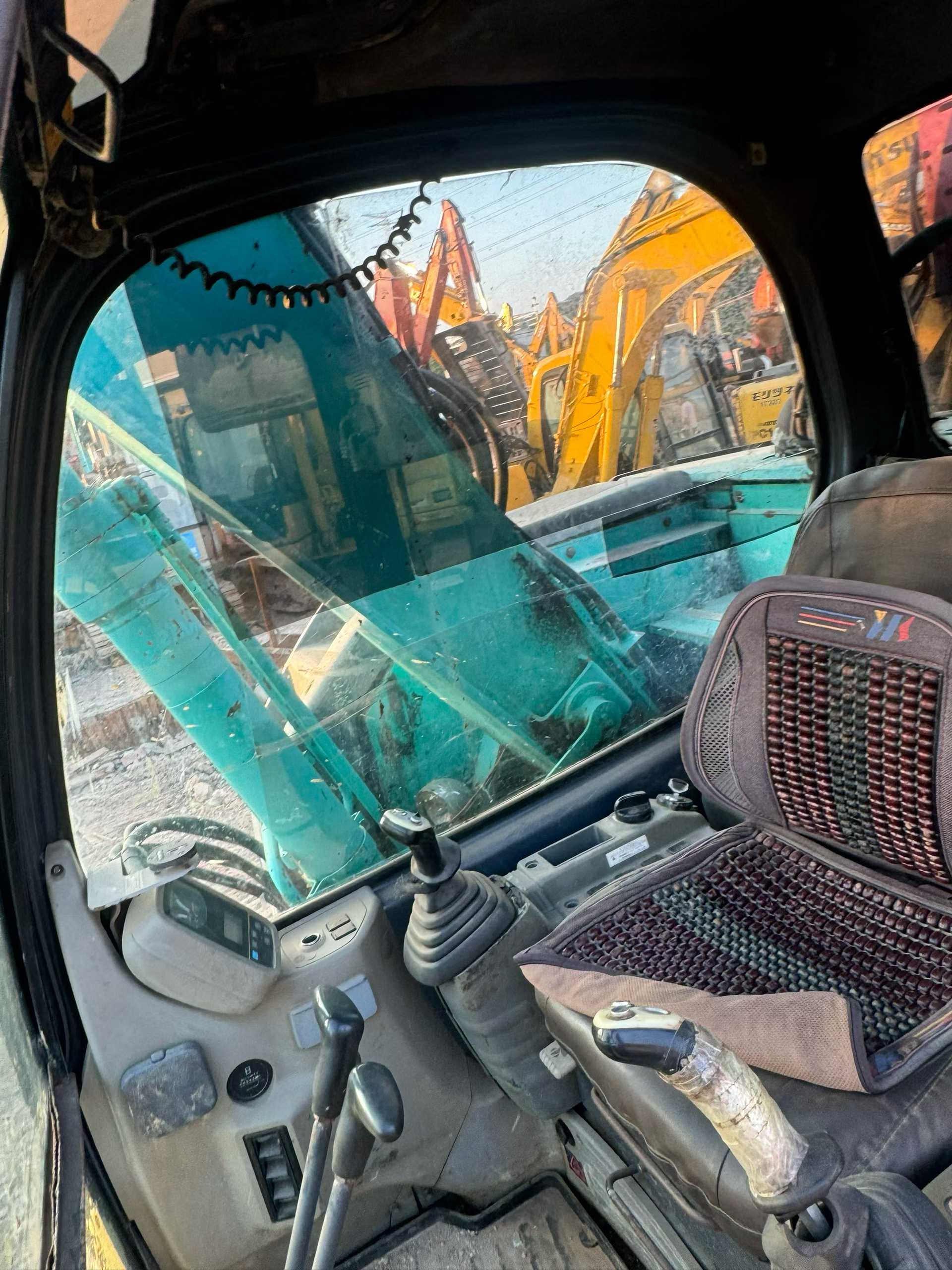Buy Kobelco SK115SR Used Excavator / 8