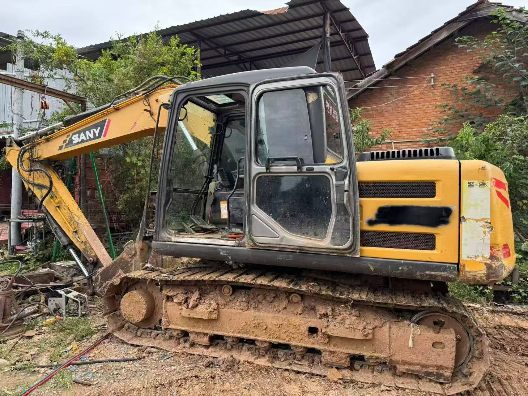 Buy Sany SY135 Used Excavator / 5