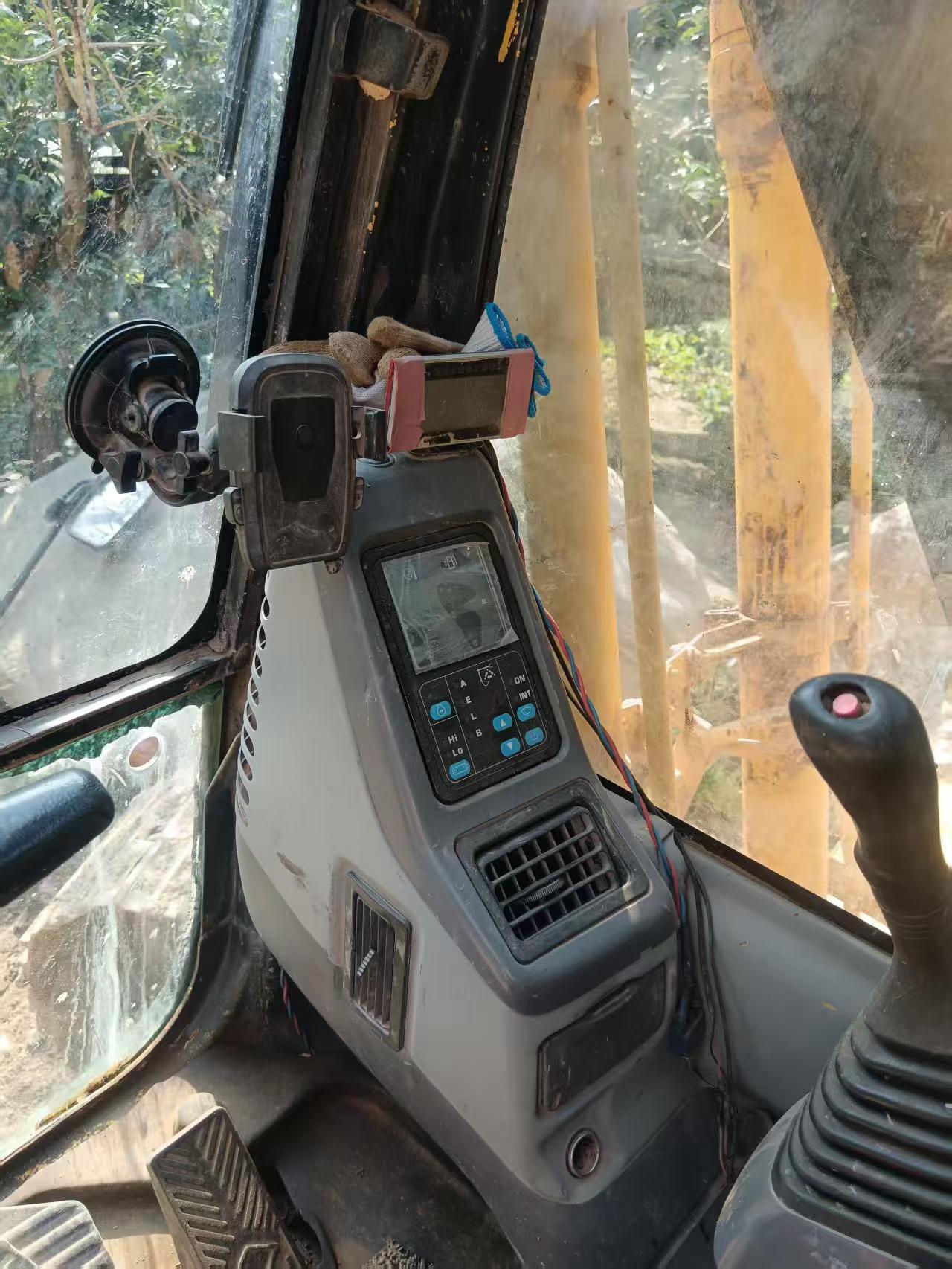 شراء حفارة Komatsu PC110-7 مستعملة / 6