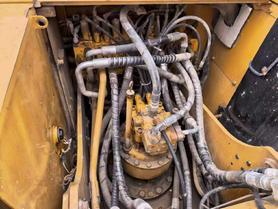 Buy Caterpillar 323 Used Excavator / 3 Buy Caterpillar 323 Used Excavator / 3