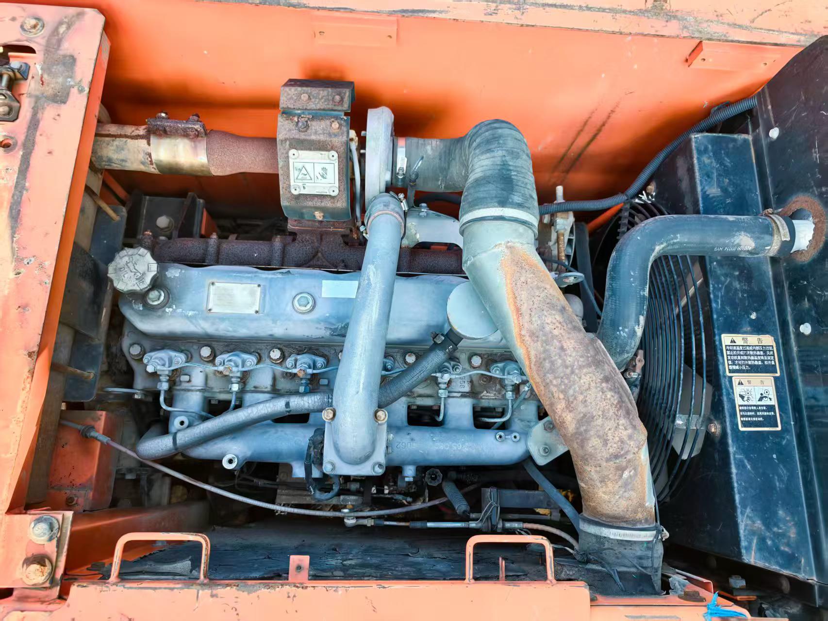 Buy Doosan DH150-7 Used Excavator / 4