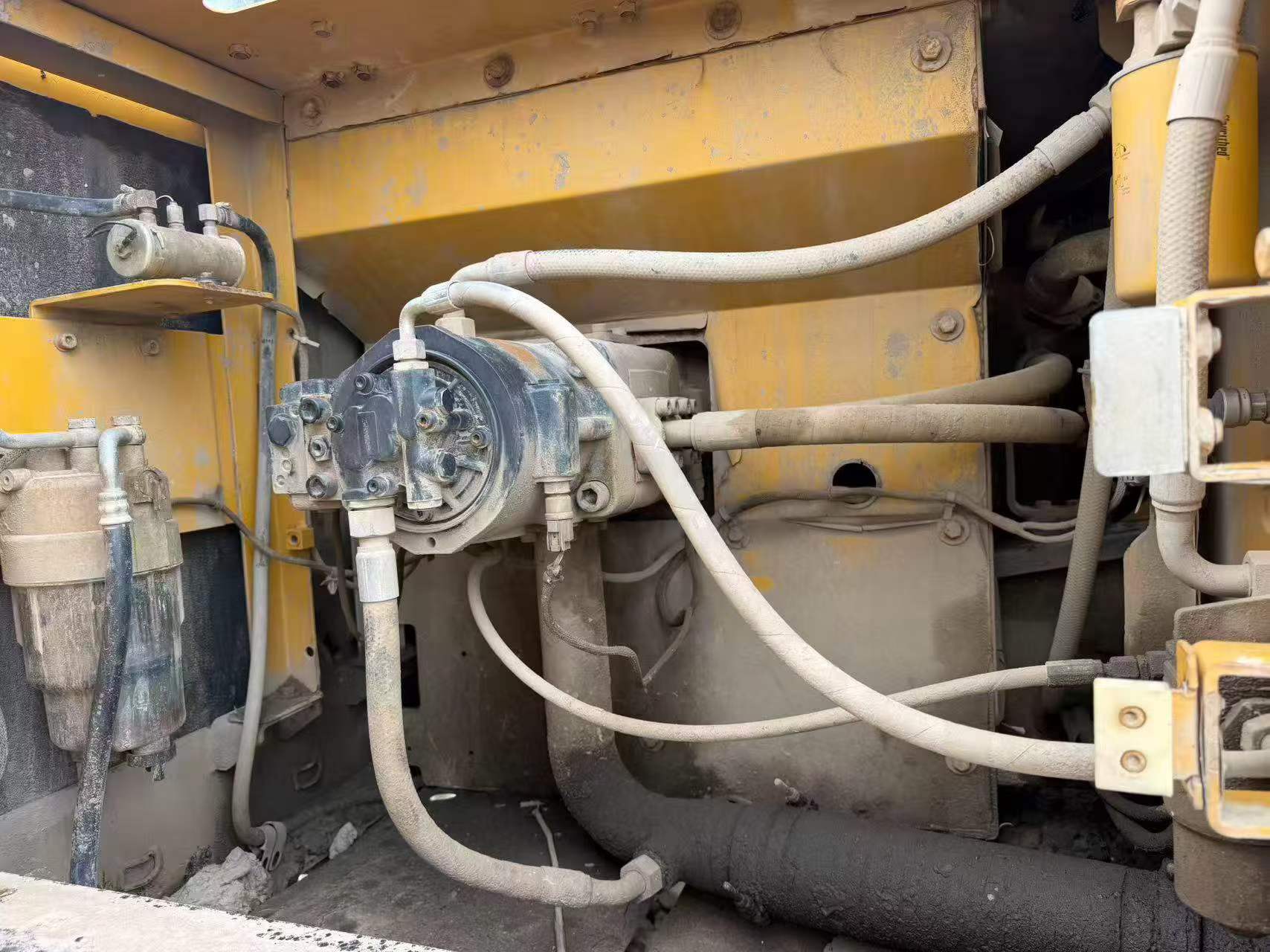 Buy Sany SY245H Used Excavator / 2