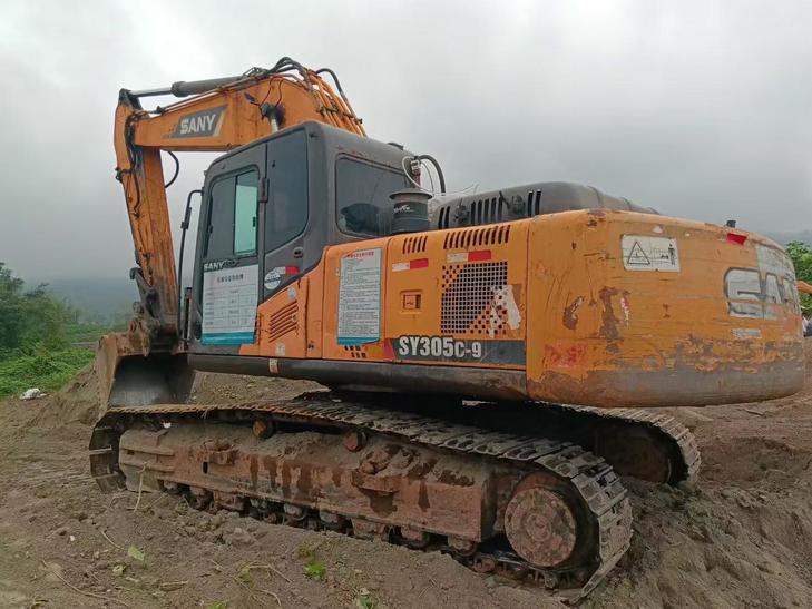 Buy Sany SY235C Used Excavator / 1