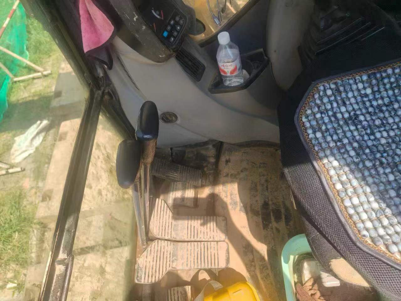 Buy Kobelco SK200 Used Excavator / 9
